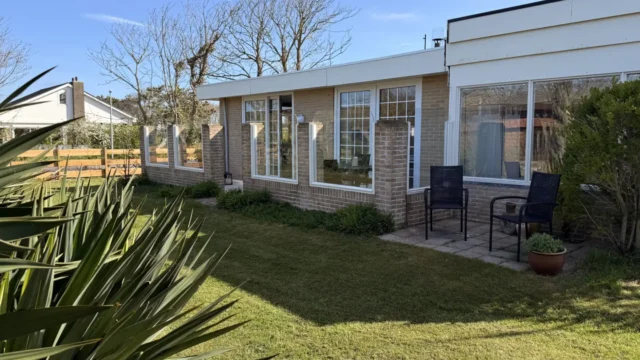 Tormentil 1 · Vakantiehuis in Julianadorp foto 1