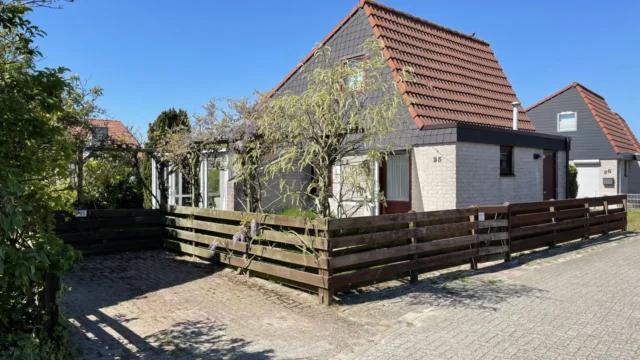 Yperhof 25 · Bungalow in Julianadorp foto 1